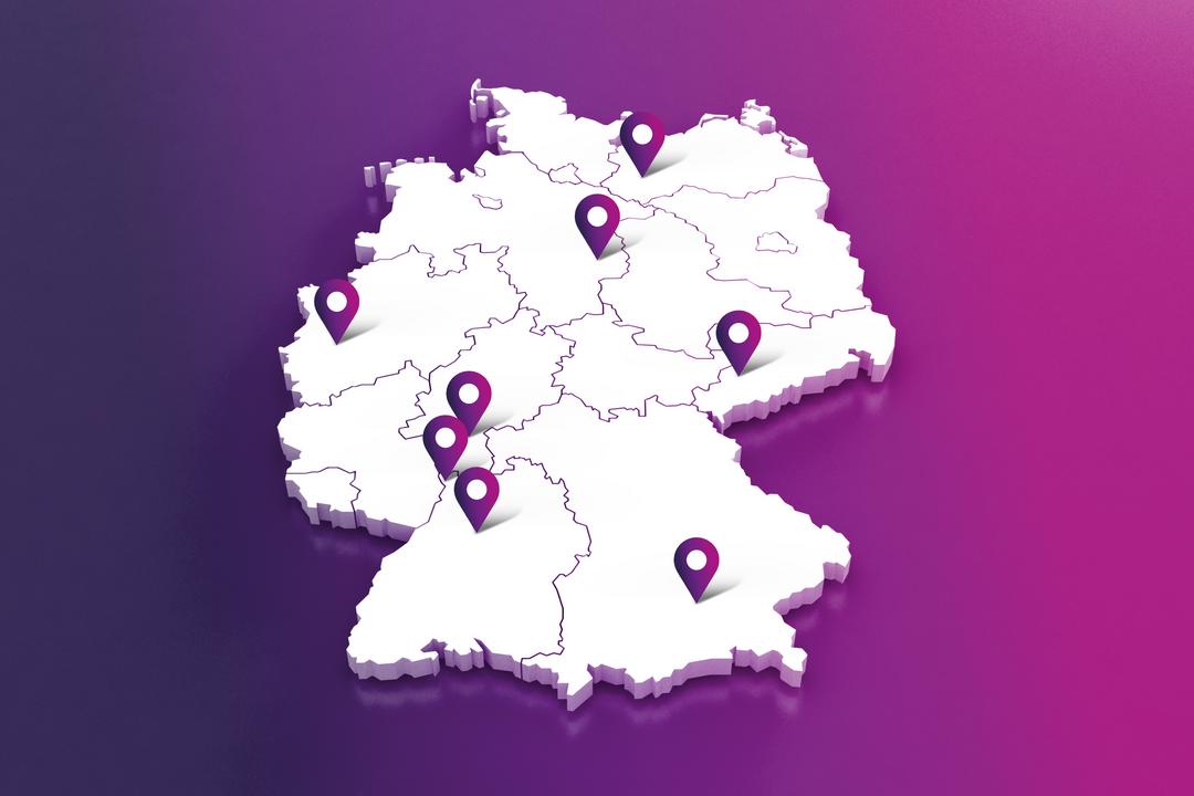 Deutschlandkarte in 3D mit Markierung der Orte Backnang, Mannheim, Essen, Garching, Glauchau, Groß-Umstadt, Schwerin und Schwülper