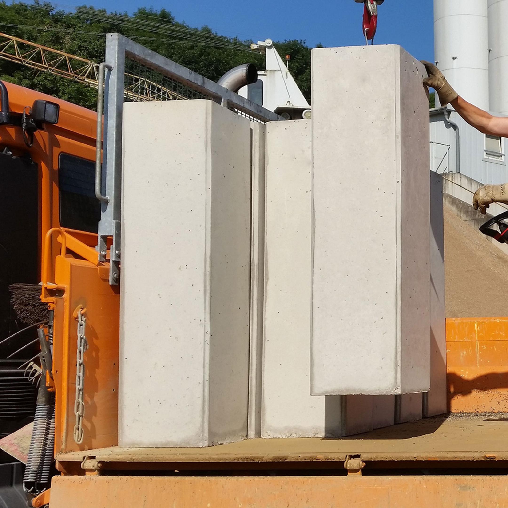 Nahaufnahme eines Betonelements, Baustellenumgebung